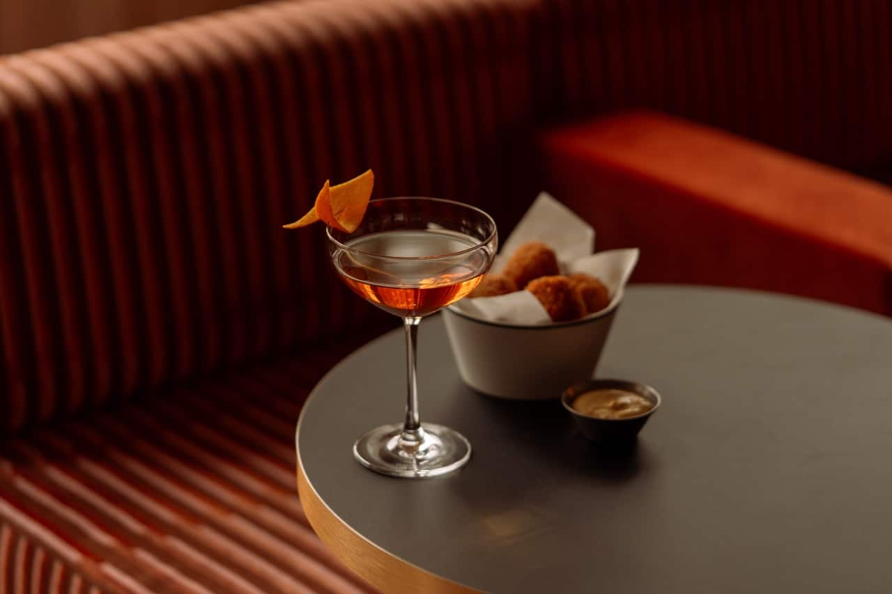 Best cocktails - in the Hague - Albert Bar & Lounge - Aperitivo - Bites - Drinks