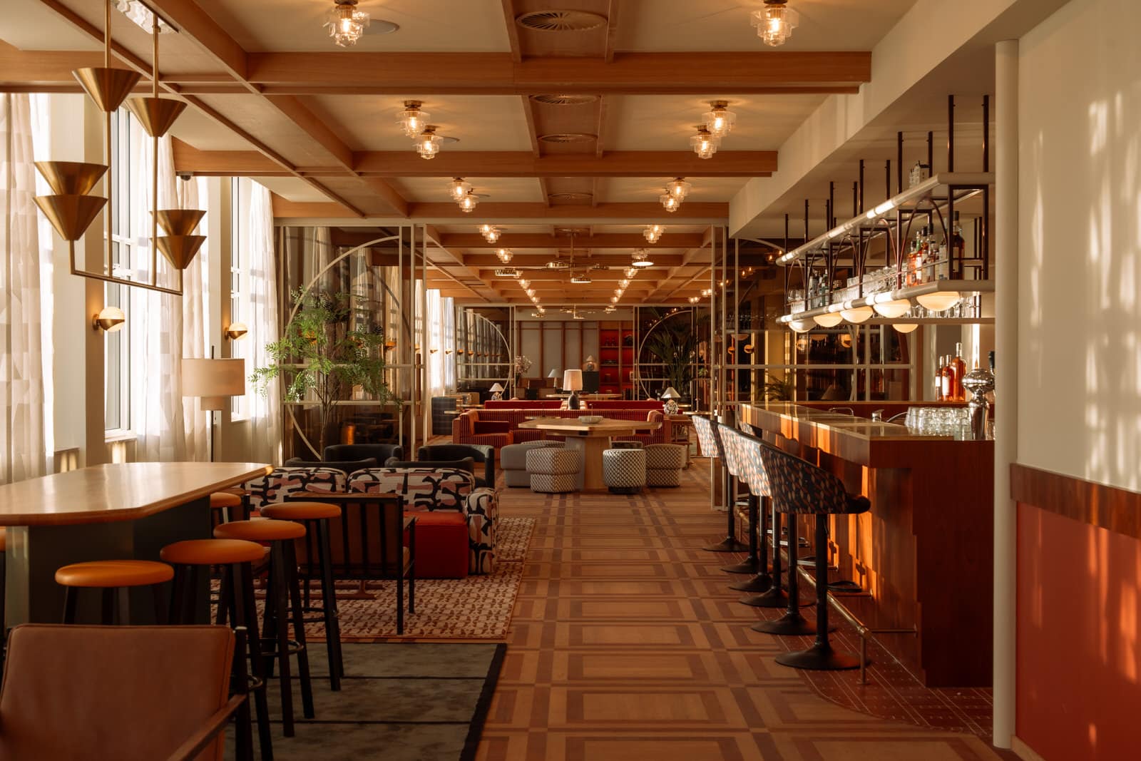 Gathering - Corporate - Reception - Restaurant Suus The Hague - Meetings - The Hague