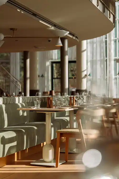 Interieur Restaurant Suus - Treffen - Unternehmen - Empfang - Restaurant Suus Den Haag - Besprechungen - Den Haag - Feine Speisen